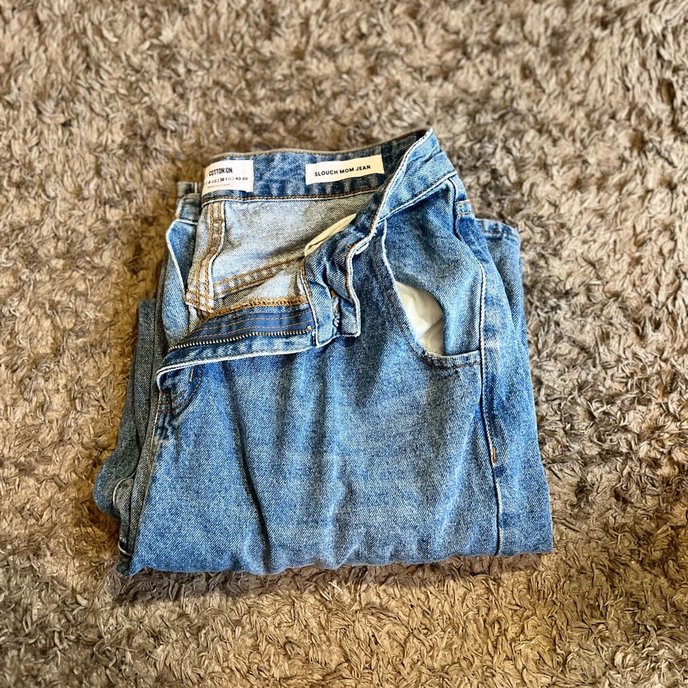 Baggy jeans